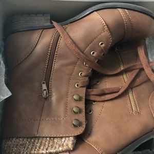 Cute Limelight Brown Boots
